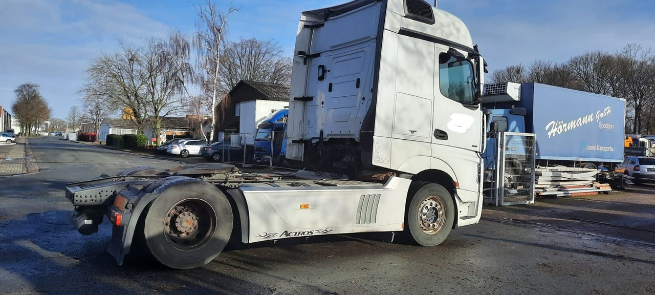 Mercedes-Benz 1845 Actros MP 4 - Камион влекач: слика 4 Mercedes-Benz 1845 Actros MP 4 - Камион влекач: слика 4