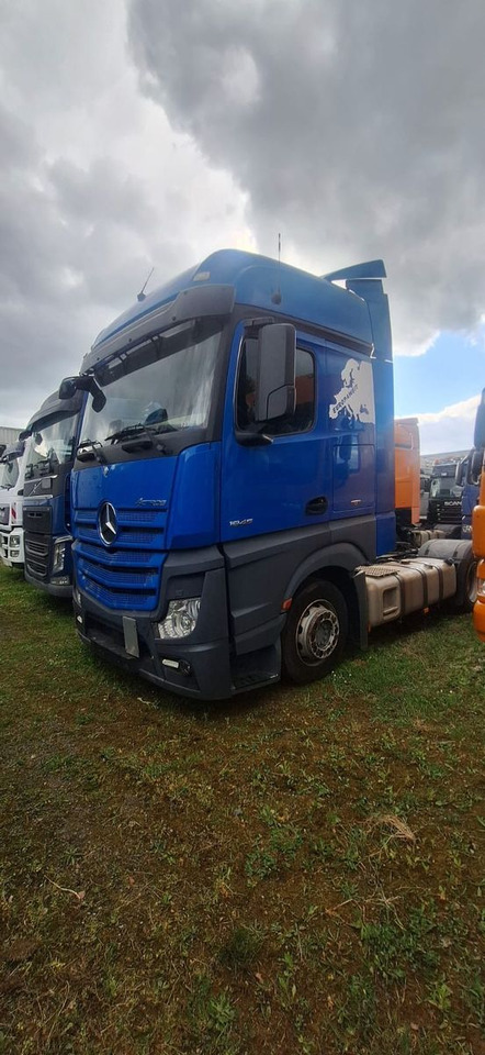 Mercedes-Benz 1845 SZM Actros - Камион влекач: слика 4 Mercedes-Benz 1845 SZM Actros - Камион влекач: слика 4