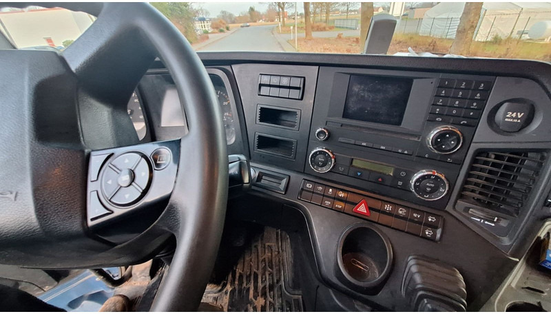 Mercedes-Benz 3363 SZM 6x4 G.Haus - Камион влекач: слика 4 Mercedes-Benz 3363 SZM 6x4 G.Haus - Камион влекач: слика 4