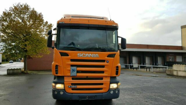 Scania P360 4x2 SZM G.Haus Klima Kipphyd. - Камион влекач: слика 5 Scania P360 4x2 SZM G.Haus Klima Kipphyd. - Камион влекач: слика 5
