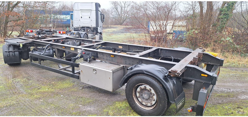 Kögel AWE 20 BDF Anhänger - Транспортер на контејнер/ Приколка со променливо тело: слика 2 Kögel AWE 20 BDF Anhänger - Транспортер на контејнер/ Приколка со променливо тело: слика 2