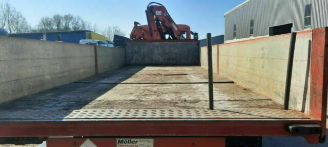 MAN ME18.284 mit Kran Not Aus Hiab 122B - Камион со платформа, Камион со кран: слика 5 MAN ME18.284 mit Kran Not Aus Hiab 122B - Камион со платформа, Камион со кран: слика 5