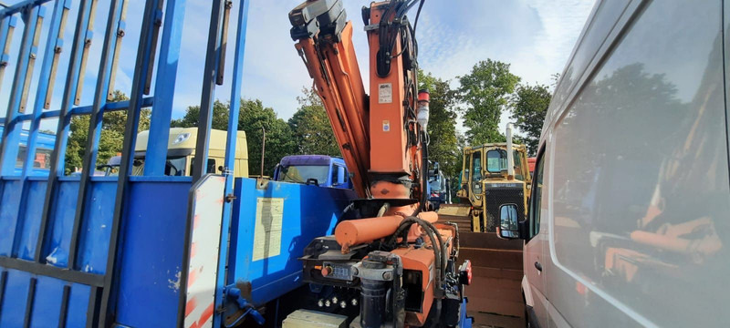 Mercedes-Benz 1828 Pritsche+Glastransport - Камион со платформа, Камион со кран: слика 4 Mercedes-Benz 1828 Pritsche+Glastransport - Камион со платформа, Камион со кран: слика 4