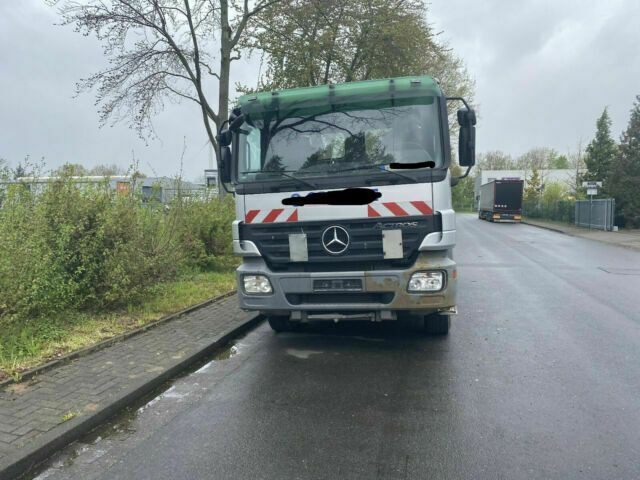 Mercedes-Benz 2641 Absetzer 6x2 Blatt/Luft Klima AHK - Камион за подигање контејнери: слика 1 Mercedes-Benz 2641 Absetzer 6x2 Blatt/Luft Klima AHK - Камион за подигање контејнери: слика 1