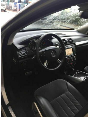 Mercedes-Benz R-Klasse 320 CDI L 4Matic 7G-TRONIC DPF AMG-Paket - Автомобил: слика 3 Mercedes-Benz R-Klasse 320 CDI L 4Matic 7G-TRONIC DPF AMG-Paket - Автомобил: слика 3