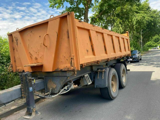 Renders Tandemkipper Stahl 3 Seiten - Кипер приколка: слика 1 Renders Tandemkipper Stahl 3 Seiten - Кипер приколка: слика 1