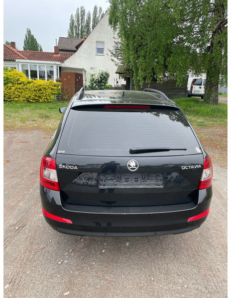 Škoda Octavia 2.0 TDI Green tec Solution Combi - Караван: слика 5 Škoda Octavia 2.0 TDI Green tec Solution Combi - Караван: слика 5