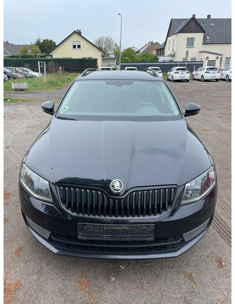 Škoda Octavia 2.0 TDI Green tec Solution Combi - Караван: слика 4 Škoda Octavia 2.0 TDI Green tec Solution Combi - Караван: слика 4