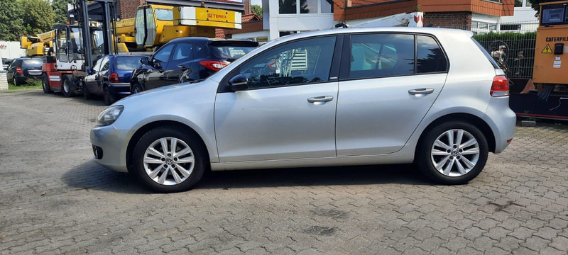 Volkswagen Golf - Автомобил: слика 4 Volkswagen Golf - Автомобил: слика 4