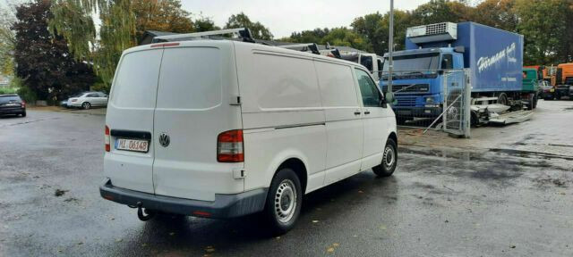 Volkswagen Transporter TDI Kastenwagen Lang - Мало комбе: слика 4 Volkswagen Transporter TDI Kastenwagen Lang - Мало комбе: слика 4