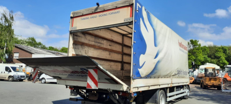 Volvo FL 6-250PS Plane Spriegel LBW Klima - Камион со церада: слика 4 Volvo FL 6-250PS Plane Spriegel LBW Klima - Камион со церада: слика 4