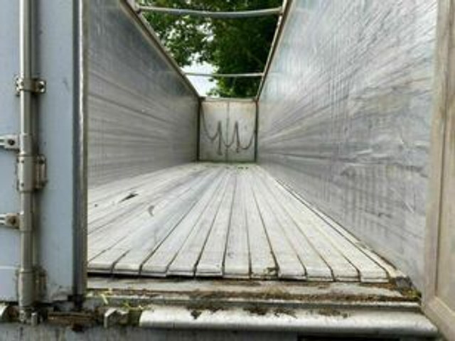 Kraker CF-Z Schubodenauflieger 90Kubik - Полуприколка со подвижен под за истовар: слика 2 Kraker CF-Z Schubodenauflieger 90Kubik - Полуприколка со подвижен под за истовар: слика 2