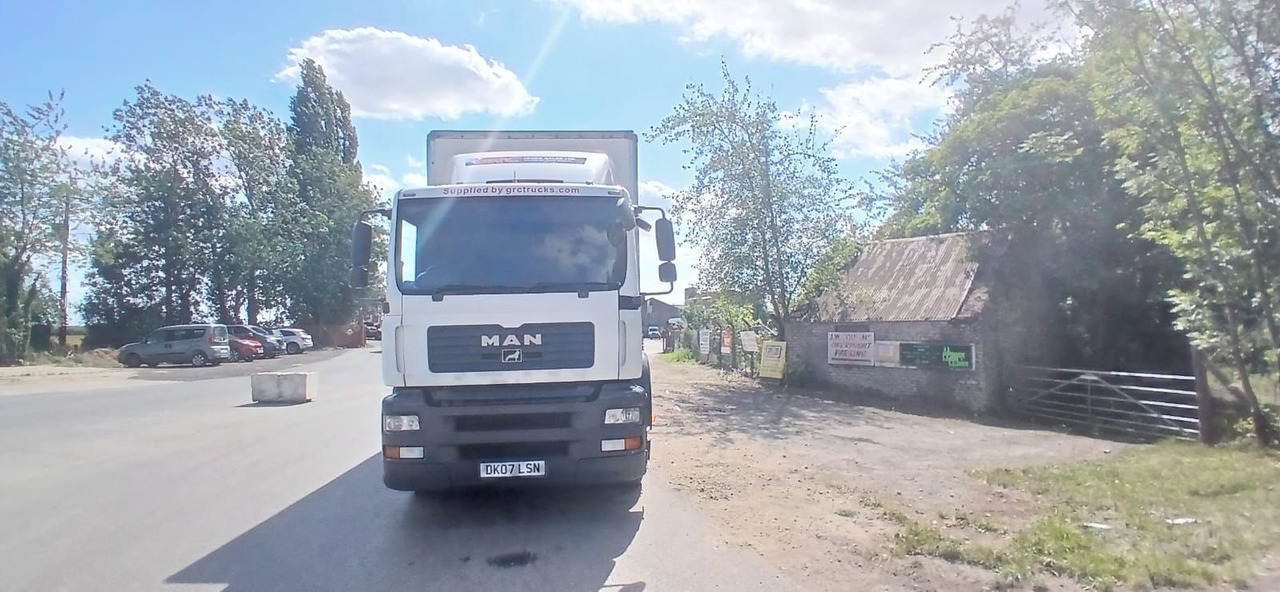 2007 MAN TGS 26 Curtainside Truck - Камион со церада: слика 4 2007 MAN TGS 26 Curtainside Truck - Камион со церада: слика 4