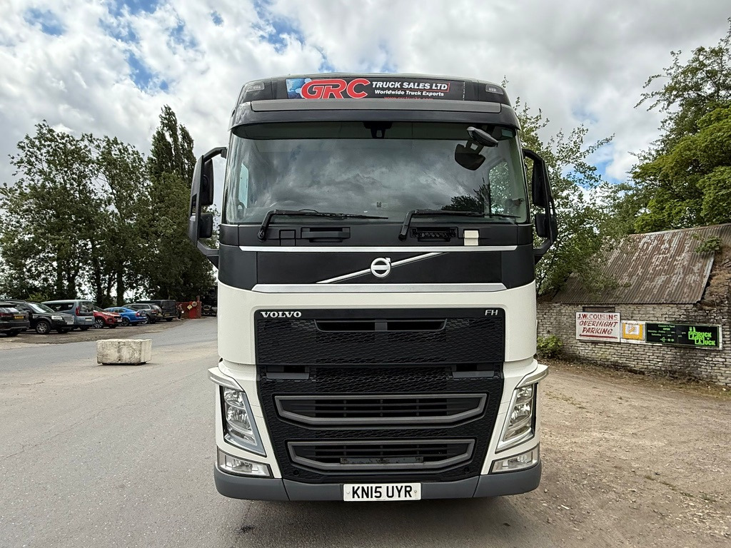 2015 Volvo FH 460 Tractor Unit - Камион влекач: слика 3 2015 Volvo FH 460 Tractor Unit - Камион влекач: слика 3