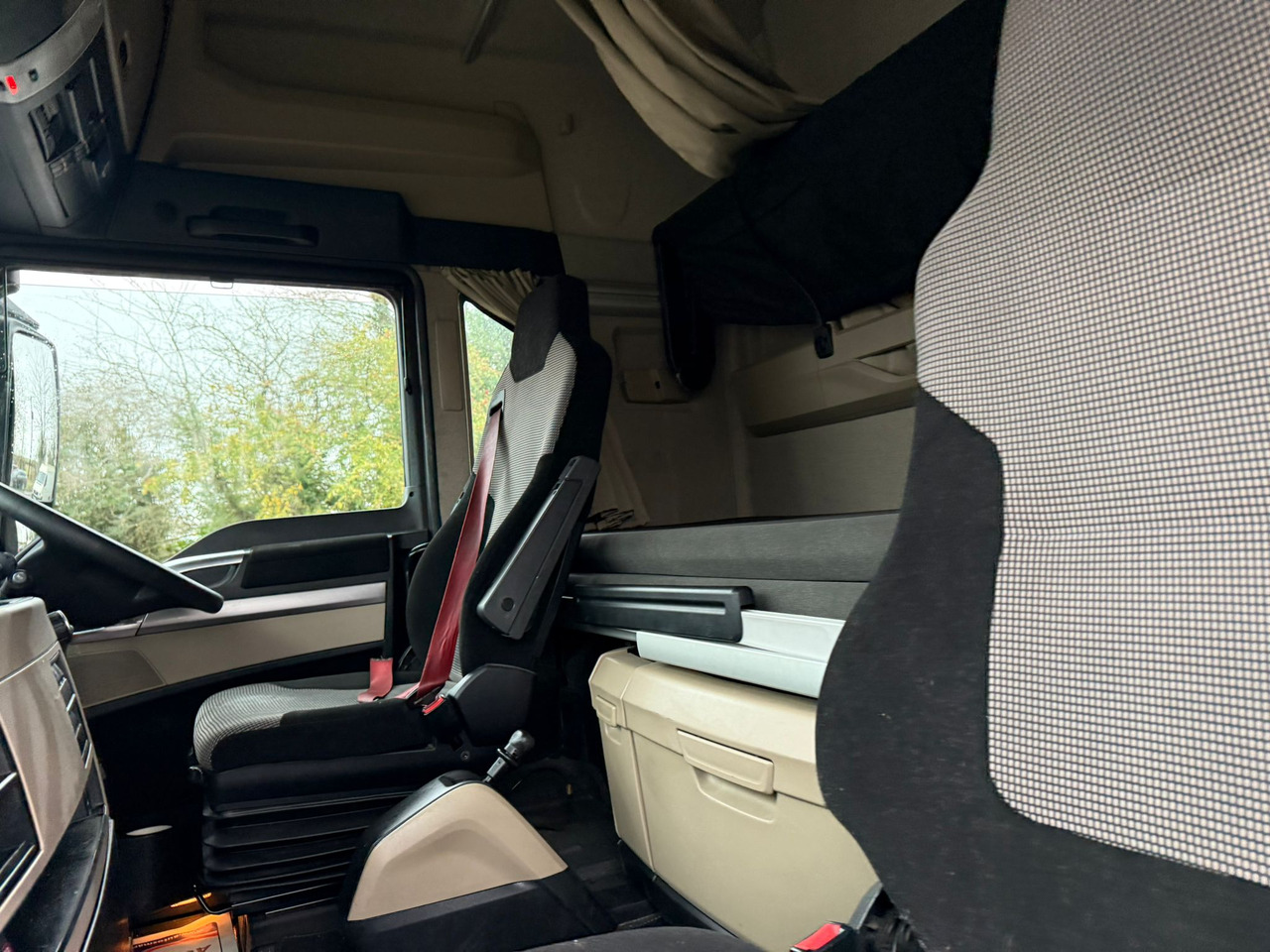 Камион влекач 2019 MAN TGX 460 Tractor Unit: слика 35