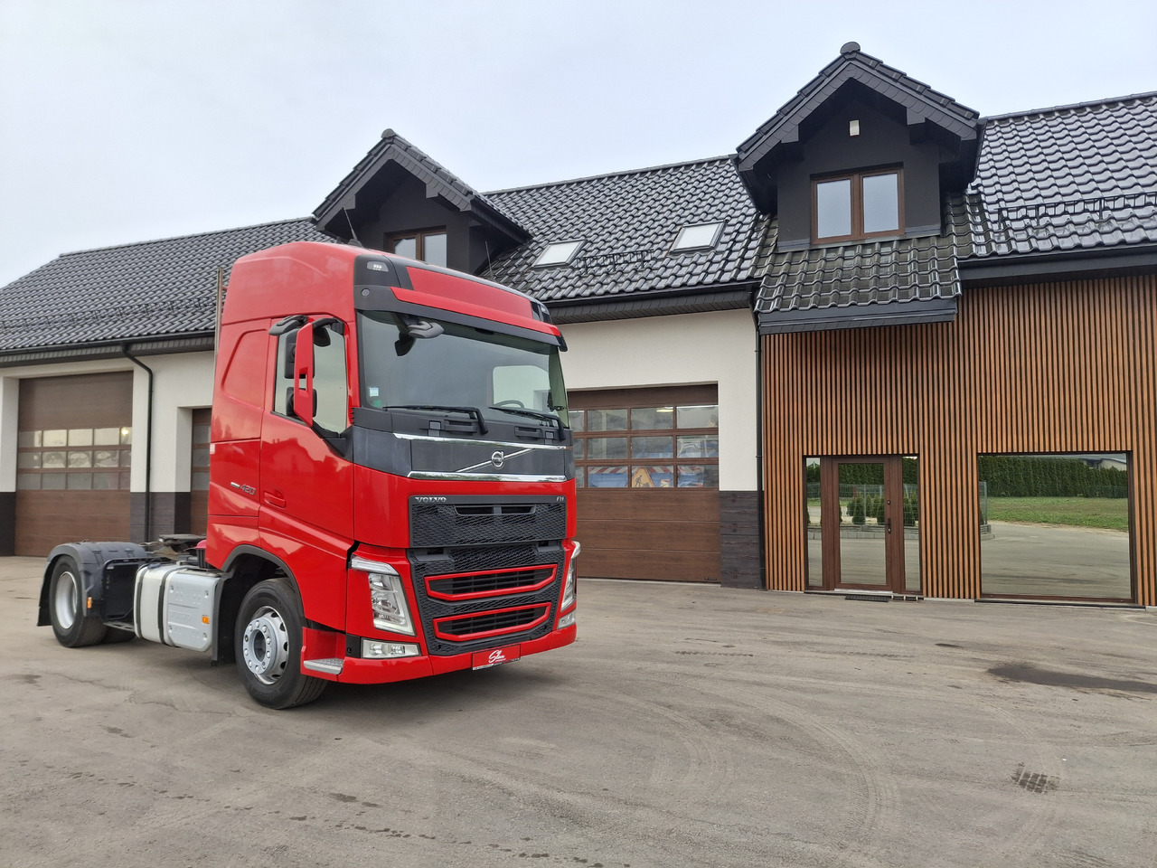 VOLVO FH 420 ADR Sattelzugmaschine Euro 6 Ciągnik Siodłowy Automat Światła LED - Камион влекач: слика 1 VOLVO FH 420 ADR Sattelzugmaschine Euro 6 Ciągnik Siodłowy Automat Światła LED - Камион влекач: слика 1