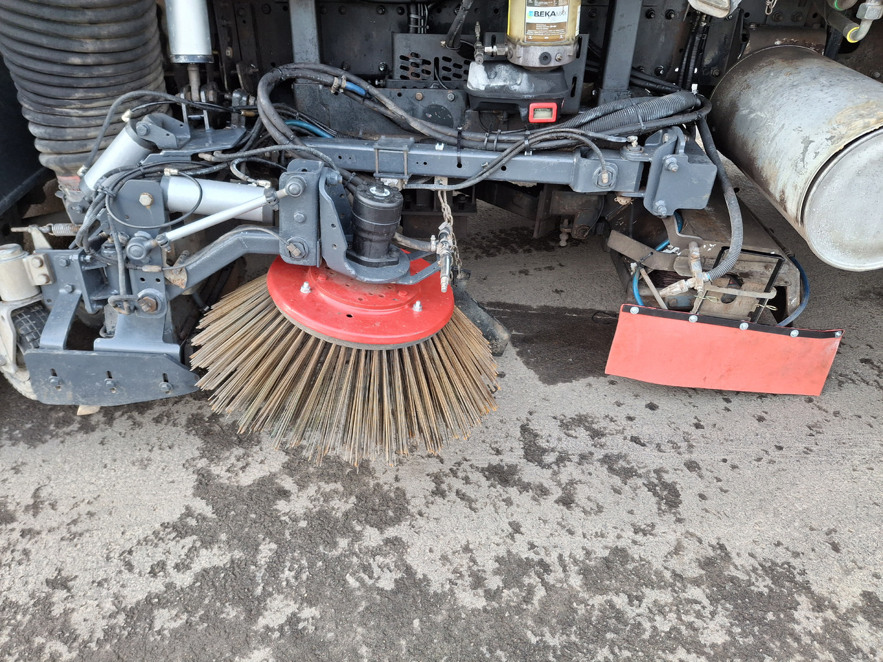 Возило за метење MAN 18.290 Zamiatarka Kehrmaschine BUCHER PM10 L/R Karcher: слика 9