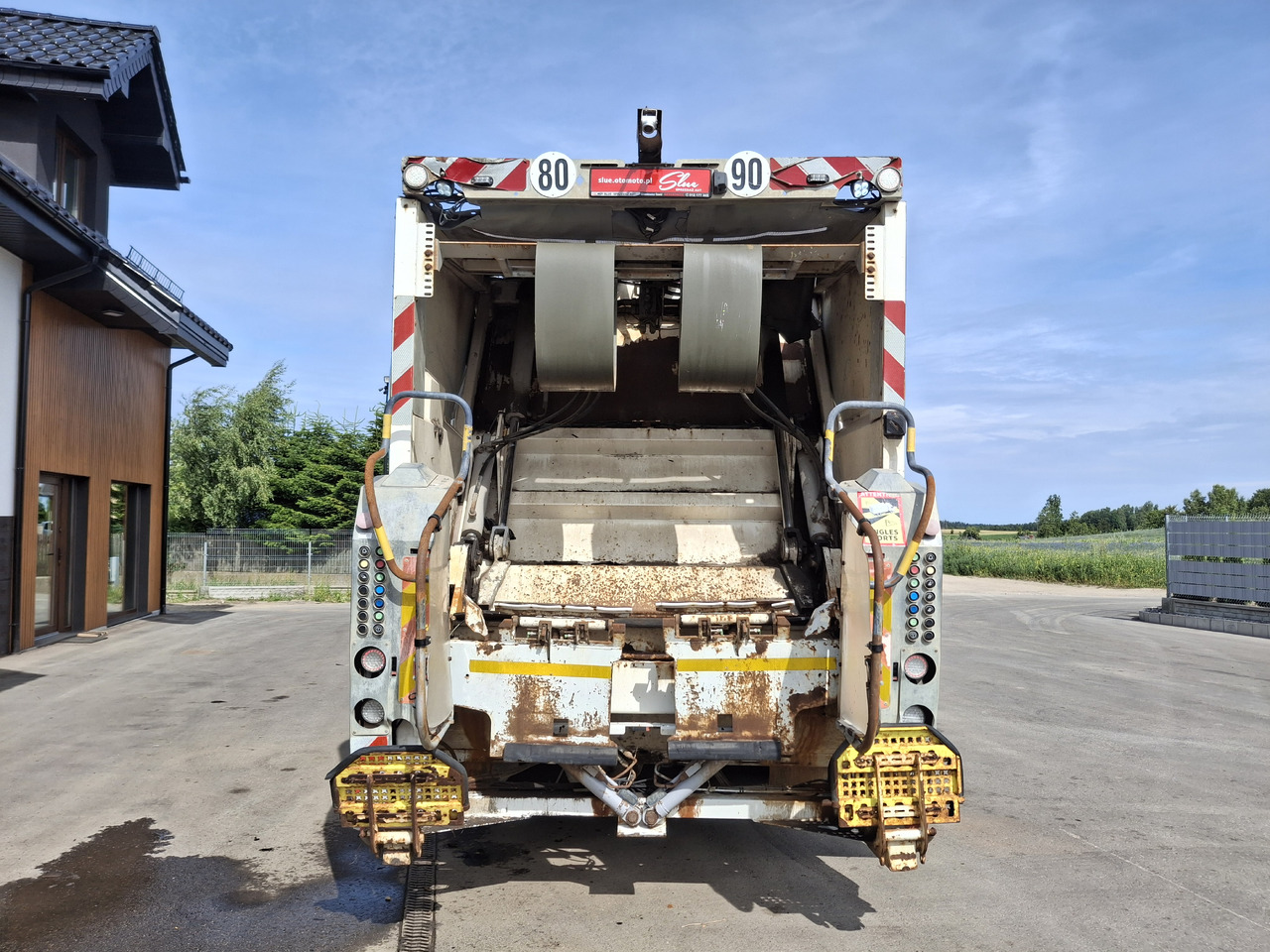 MAN MAN TGS 28.360 Śmieciarka Müllwagen Garbage Truck FAUN 3 Osie - Камион за ѓубре: слика 4 MAN MAN TGS 28.360 Śmieciarka Müllwagen Garbage Truck FAUN 3 Osie - Камион за ѓубре: слика 4