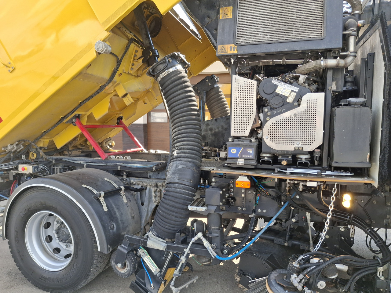 Возило за метење RENAULT C280 Kehrmaschine Zamiatarka SEMAT Zoeller FAUN Karcher L/R 2 Motoren 2018r 740 Mth Euro 6: слика 34