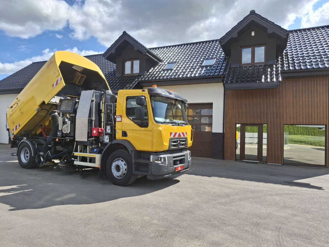 Возило за метење RENAULT C280 Kehrmaschine Zamiatarka SEMAT Zoeller FAUN Karcher L/R 2 Motoren 2018r 740 Mth Euro 6: слика 29