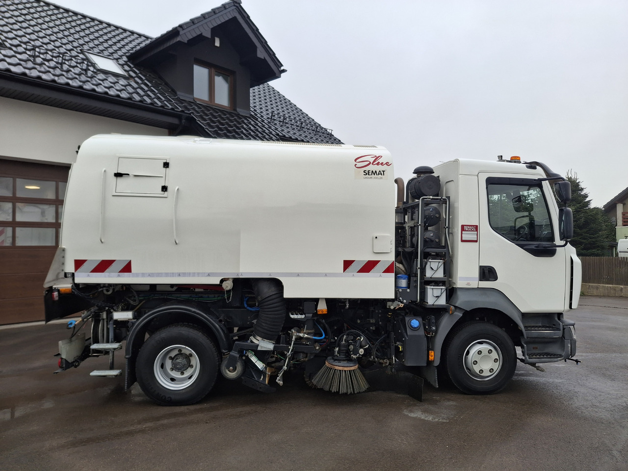 RENAULT D12 Zamiatarka Kehrmaschine SEMAT Zoeller Faun Karcher Euro 6 PM10 L/R 2017r - Возило за метење: слика 5 RENAULT D12 Zamiatarka Kehrmaschine SEMAT Zoeller Faun Karcher Euro 6 PM10 L/R 2017r - Возило за метење: слика 5