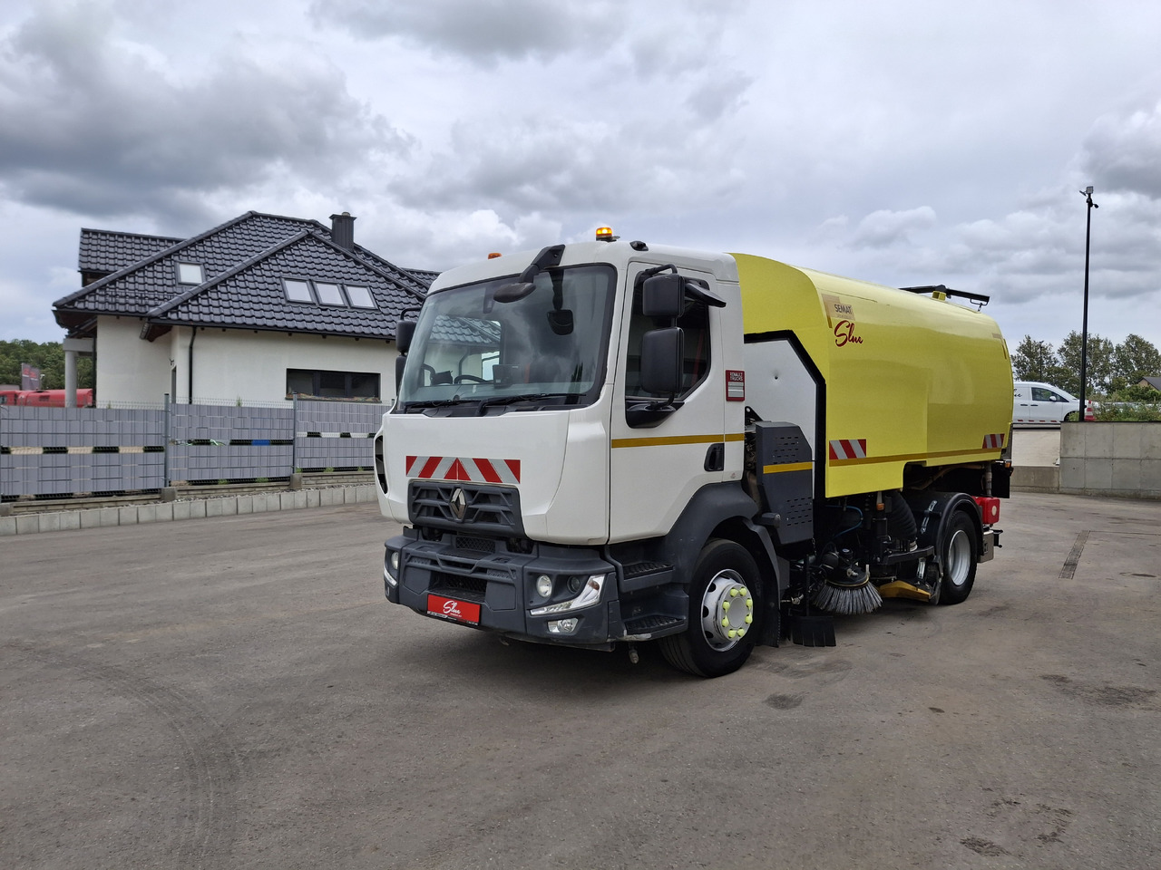 RENAULT D16 Zamiatarka Kehrmaschine SEMAT Zoeller FAUN Karcher Szczotki L/R Hydrostat Euro 6 PM10 Rura Do Liści - Возило за метење: слика 3 RENAULT D16 Zamiatarka Kehrmaschine SEMAT Zoeller FAUN Karcher Szczotki L/R Hydrostat Euro 6 PM10 Rura Do Liści - Возило за метење: слика 3
