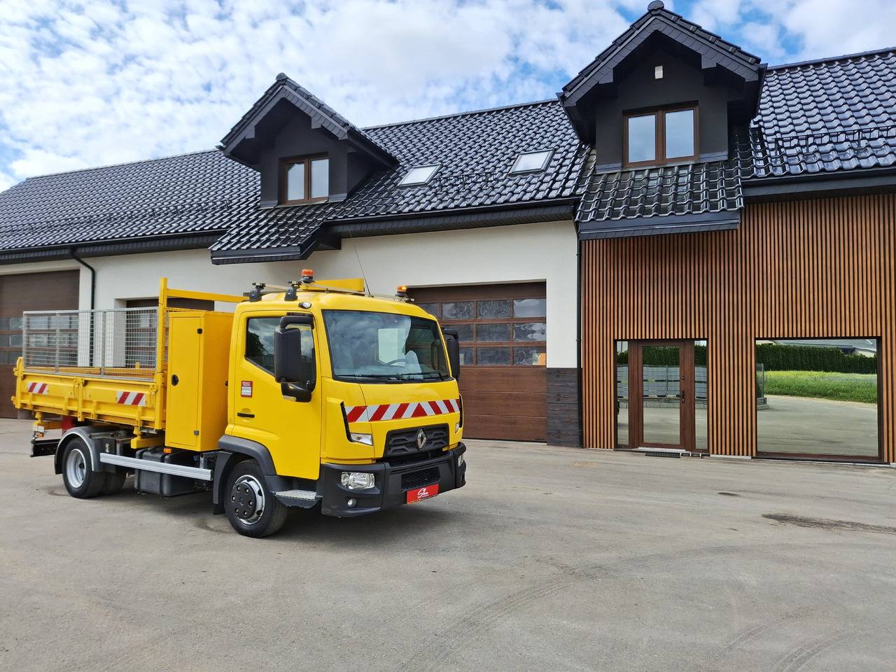 RENAULT D7.5 Wywrotka Kipper 3 Stronna 2015r 84 Tyś KM - Кипер: слика 1 RENAULT D7.5 Wywrotka Kipper 3 Stronna 2015r 84 Tyś KM - Кипер: слика 1