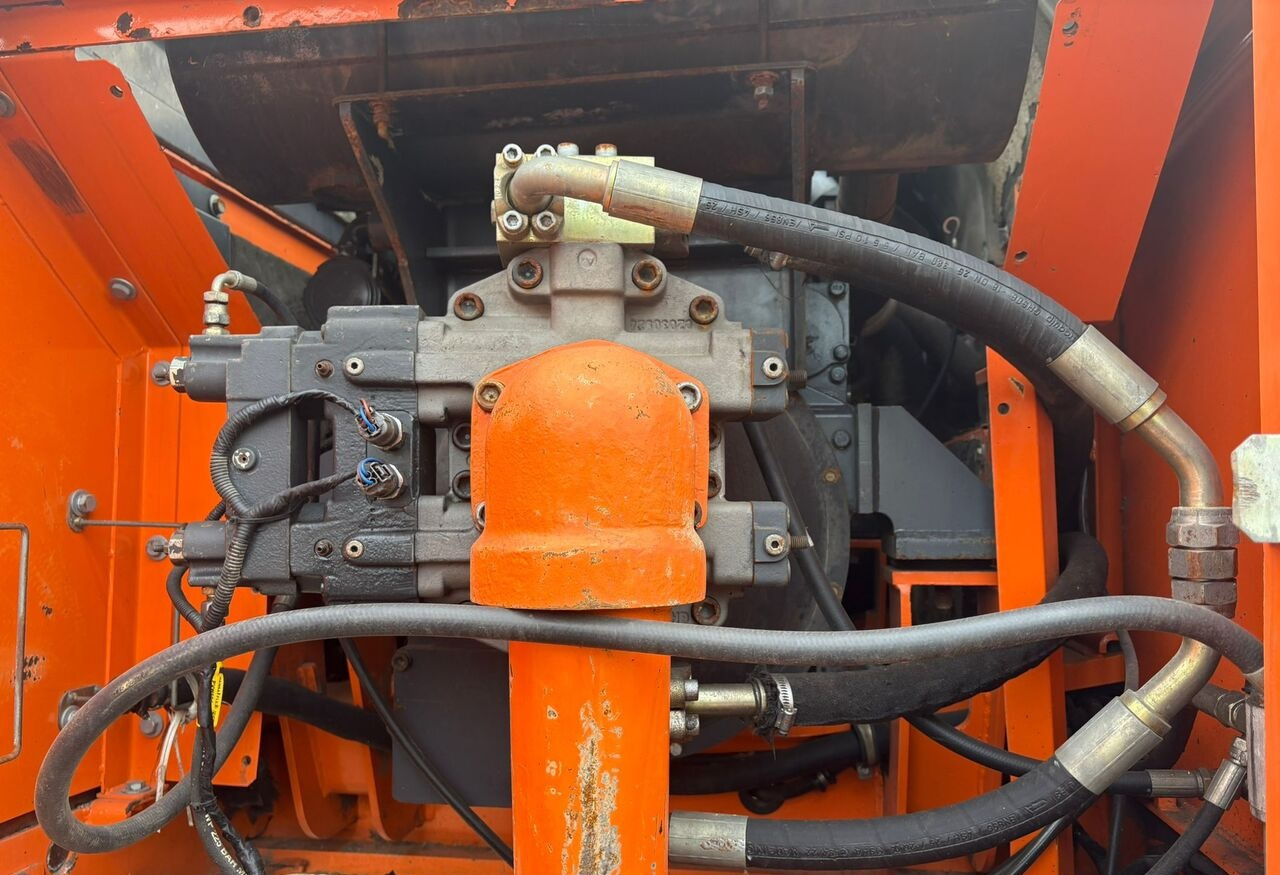 Багер гасеничар Doosan DX 340 LC long reach 17m: слика 23 Багер гасеничар Doosan DX 340 LC long reach 17m: слика 23