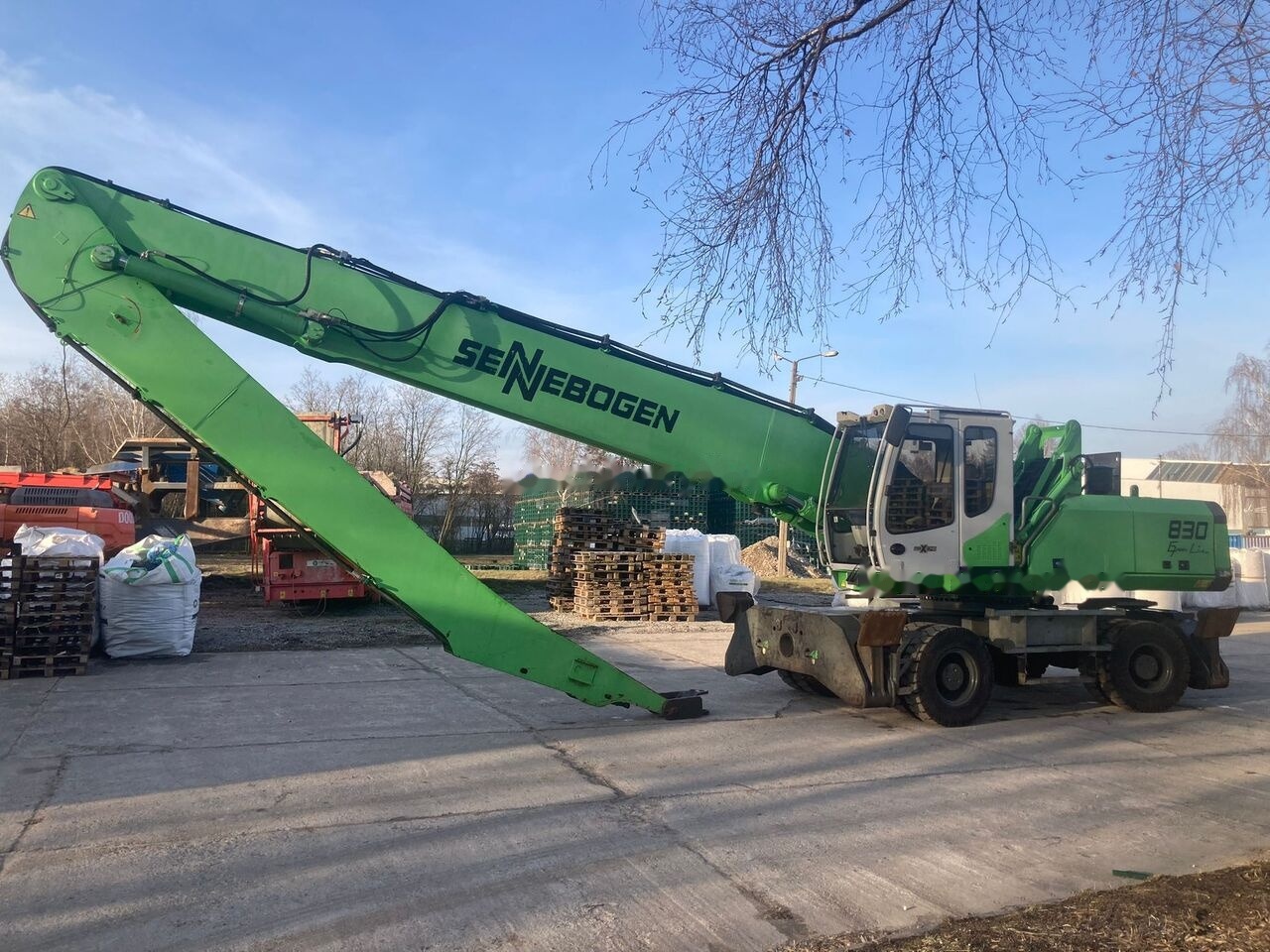Sennebogen 830 M - Справувач со отпад/ Индустрија: слика 2 Sennebogen 830 M - Справувач со отпад/ Индустрија: слика 2