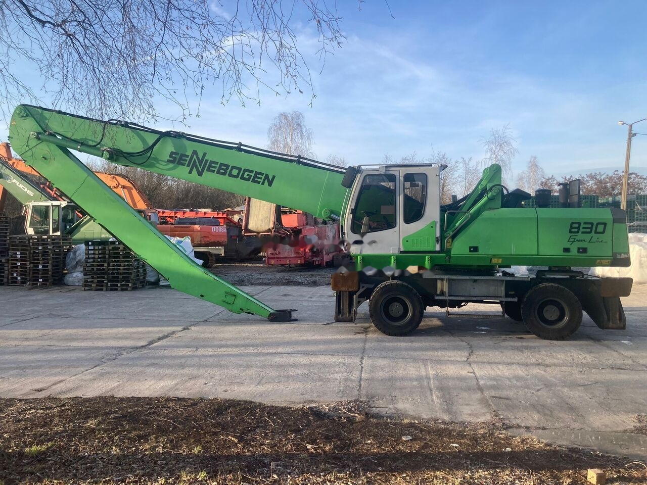 Sennebogen 830 M - Справувач со отпад/ Индустрија: слика 1 Sennebogen 830 M - Справувач со отпад/ Индустрија: слика 1