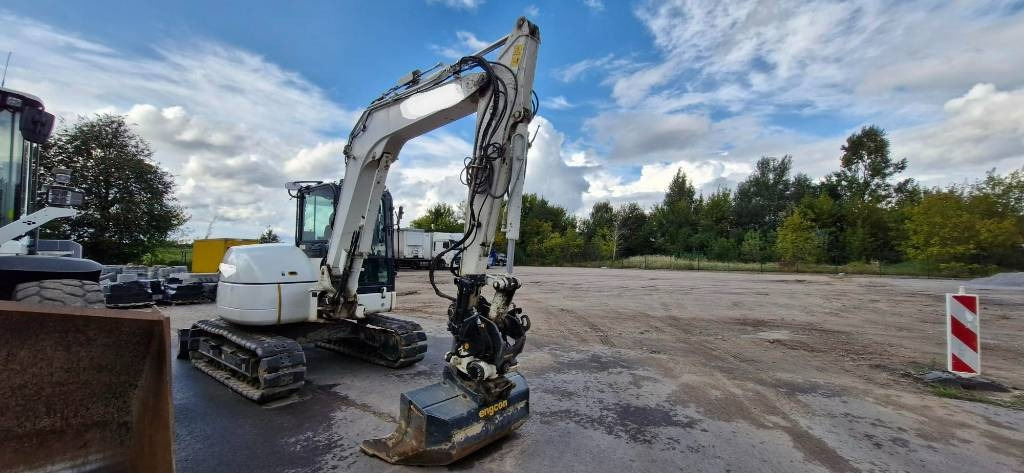 Komatsu PC 80 MR-5E0  - Мини багер: слика 2 Komatsu PC 80 MR-5E0  - Мини багер: слика 2