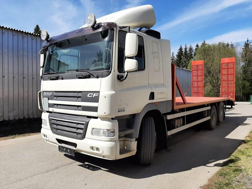 DAF 85.410 6X2 CAR TRANSPORTER - Автотранспортен камион: слика 1 DAF 85.410 6X2 CAR TRANSPORTER - Автотранспортен камион: слика 1