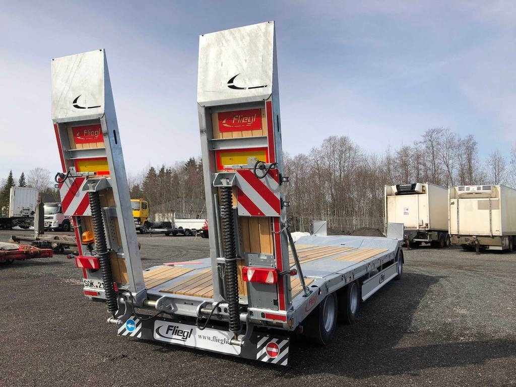 Fliegl DTS-S 300 - Приколка за низок утовар: слика 3 Fliegl DTS-S 300 - Приколка за низок утовар: слика 3