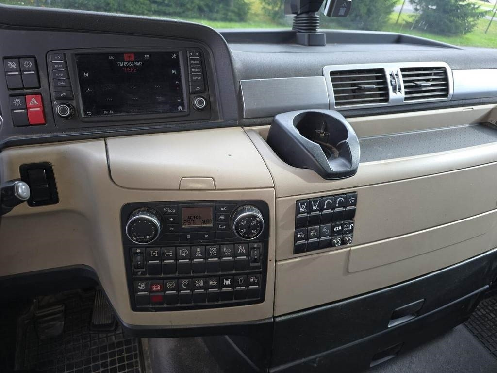 Камион за дрва MAN TGX 26.580 6X4 EXTE: слика 7