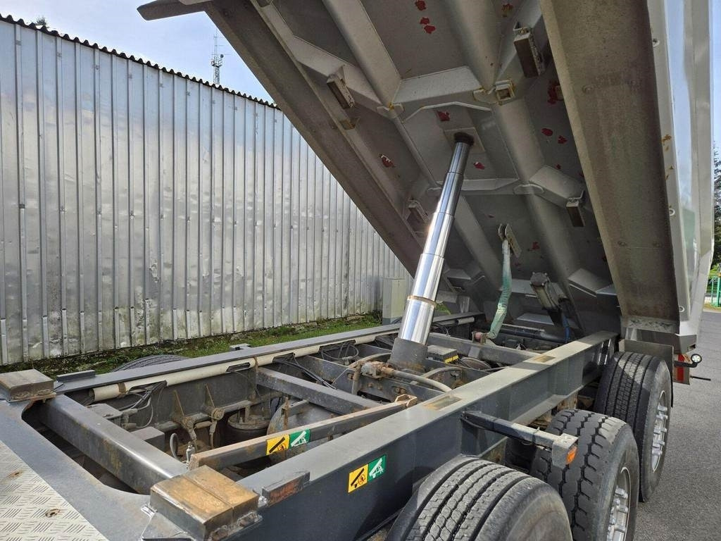 Maur TIPPER TRAILER 3 AXEL - Кипер приколка: слика 2 Maur TIPPER TRAILER 3 AXEL - Кипер приколка: слика 2