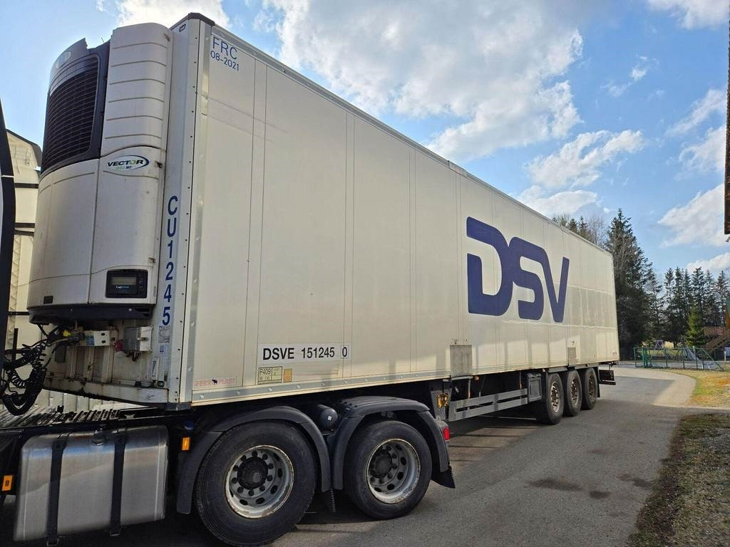 Schmitz Cargobull Sko 24/l-13.4fp45cooldb - Полуприколка ладилник: слика 1 Schmitz Cargobull Sko 24/l-13.4fp45cooldb - Полуприколка ладилник: слика 1