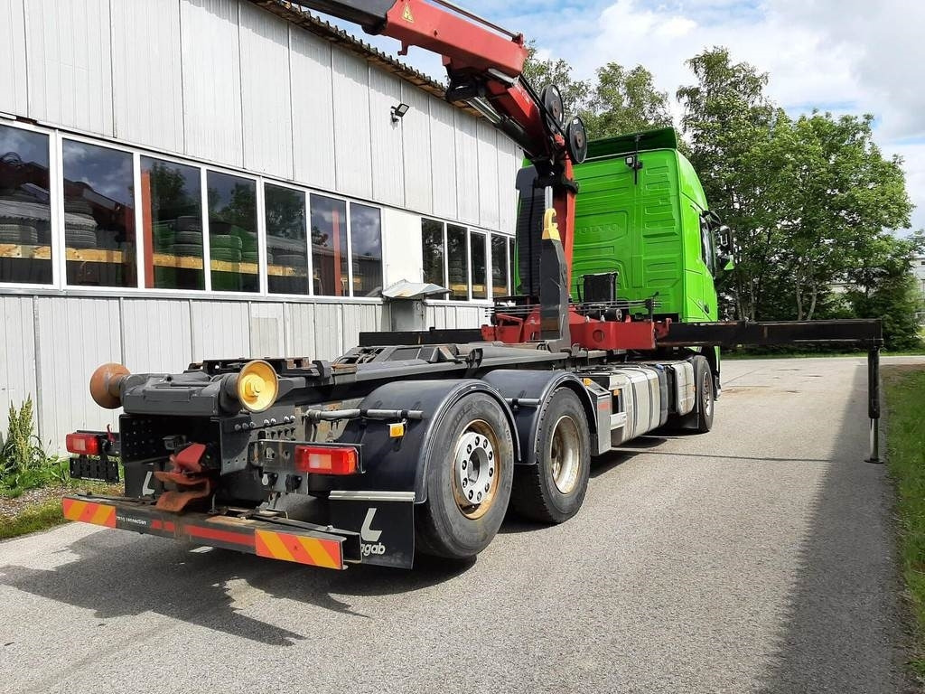 Volvo FH500 6X2 PALIFT + HMF 2120 K5 - Камион со кука за подигање: слика 3 Volvo FH500 6X2 PALIFT + HMF 2120 K5 - Камион со кука за подигање: слика 3