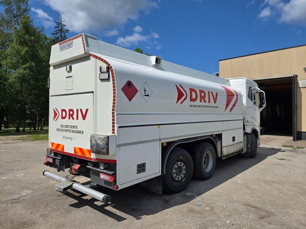 Volvo FH540 6x2 ADR - Камион цистерна: слика 4 Volvo FH540 6x2 ADR - Камион цистерна: слика 4