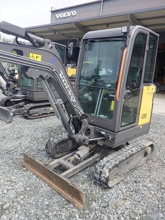 Volvo EC 20 E  - Мини багер: слика 2 Volvo EC 20 E  - Мини багер: слика 2