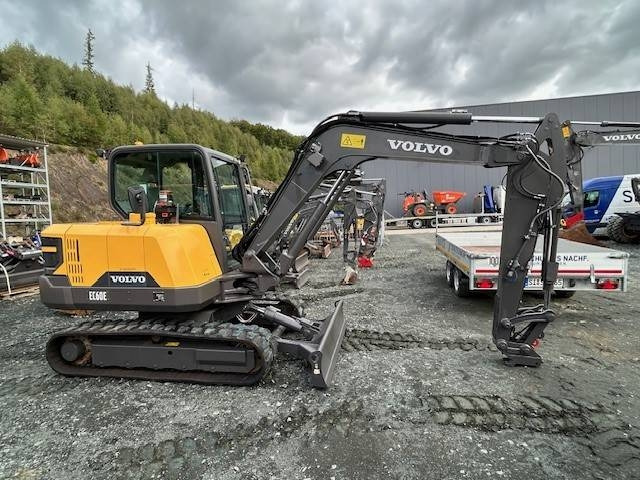 Volvo EC 60 E  - Мини багер: слика 3 Volvo EC 60 E  - Мини багер: слика 3