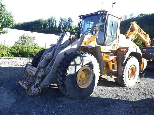 Volvo L 120 H - Натоварувач на тркала: слика 1 Volvo L 120 H - Натоварувач на тркала: слика 1