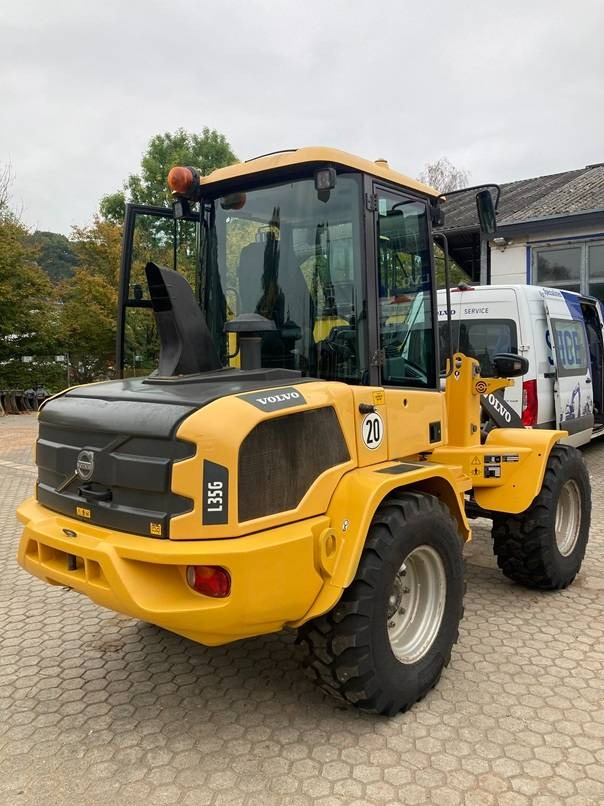 Volvo L 35 G  - Натоварувач на тркала: слика 4 Volvo L 35 G  - Натоварувач на тркала: слика 4