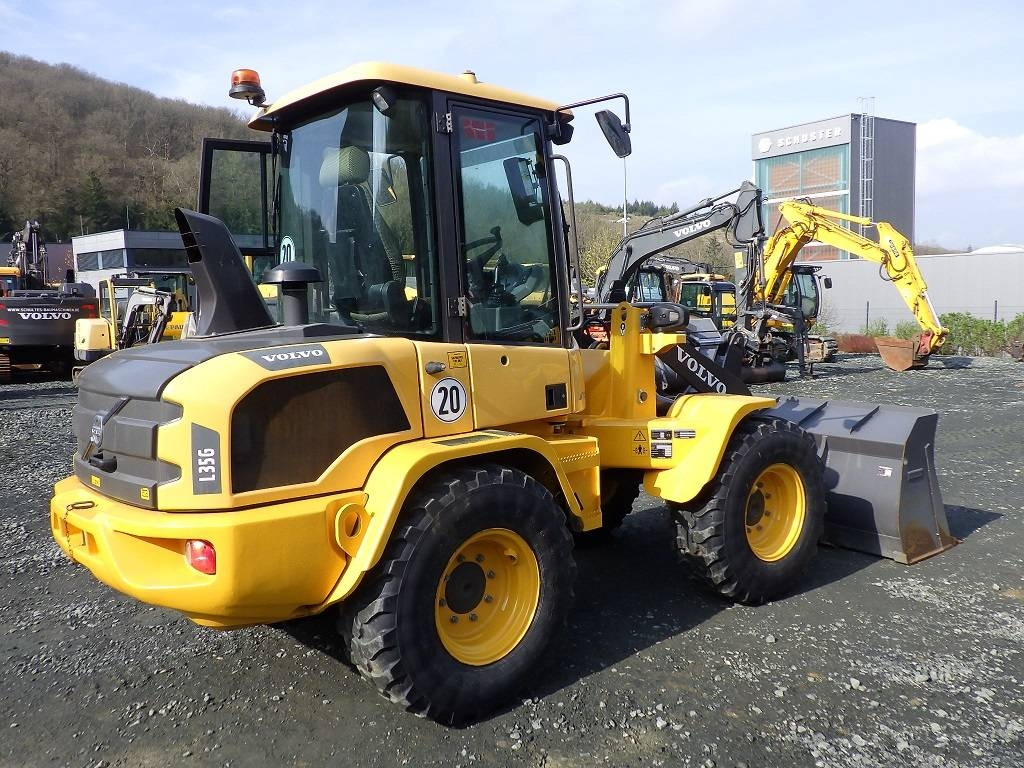 Volvo L 35 G - Натоварувач на тркала: слика 3 Volvo L 35 G - Натоварувач на тркала: слика 3