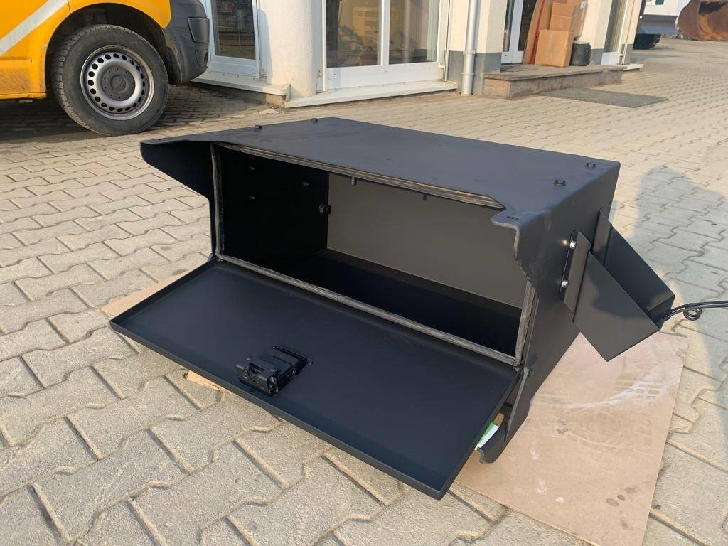 CAT 2x Staubox 556-5556 - Кабина за Градежна машина: слика 3 CAT 2x Staubox 556-5556 - Кабина за Градежна машина: слика 3
