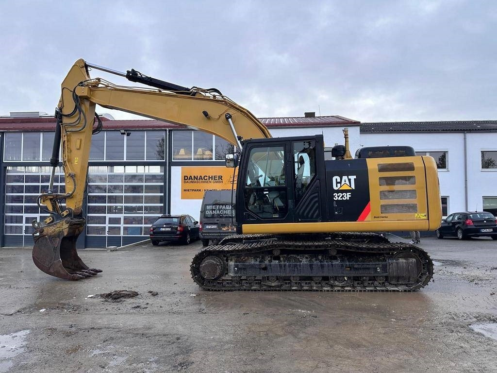 CAT 323 F L ( Vorgerüstet auf Trimble GCS900 3D ) - Багер гасеничар: слика 2 CAT 323 F L ( Vorgerüstet auf Trimble GCS900 3D ) - Багер гасеничар: слика 2