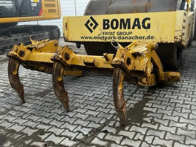 CAT Ripper für CAT 973D - Натоварувач гасеничар: слика 2 CAT Ripper für CAT 973D - Натоварувач гасеничар: слика 2
