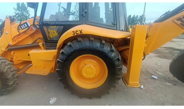 2019 JCB 3CX - Ровокопач: слика 3 2019 JCB 3CX - Ровокопач: слика 3