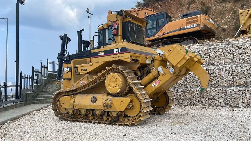 Булдожер CAT D 9 N: слика 11 Булдожер CAT D 9 N: слика 11