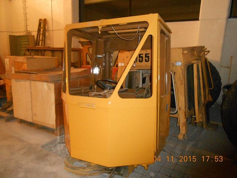 CAT ORIGINAL CAT 988B RESTORE CABIN  - Кабина за Градежна машина: слика 3 CAT ORIGINAL CAT 988B RESTORE CABIN  - Кабина за Градежна машина: слика 3