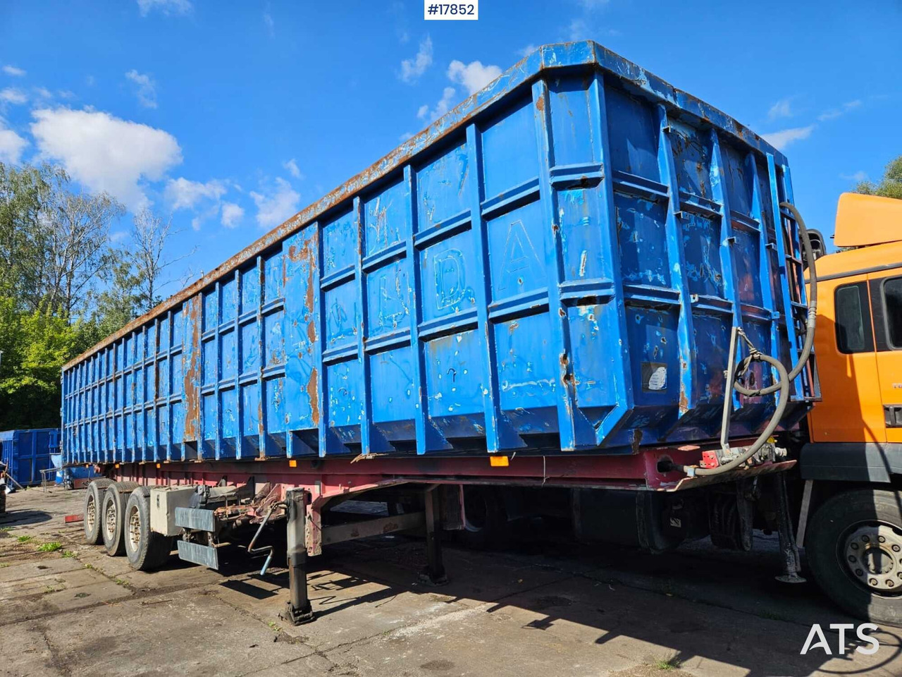 2009 Naczepa ciężarowa wywrotka Invepe SR 8 - Кипер полуприколка: слика 3 2009 Naczepa ciężarowa wywrotka Invepe SR 8 - Кипер полуприколка: слика 3